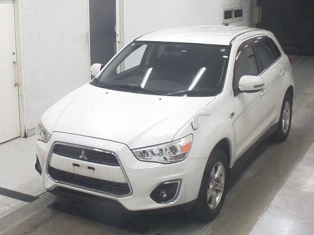 MITSUBISHI RVR