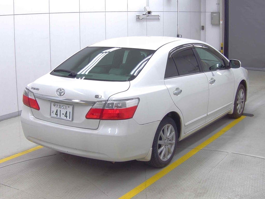 TOYOTA PREMIO