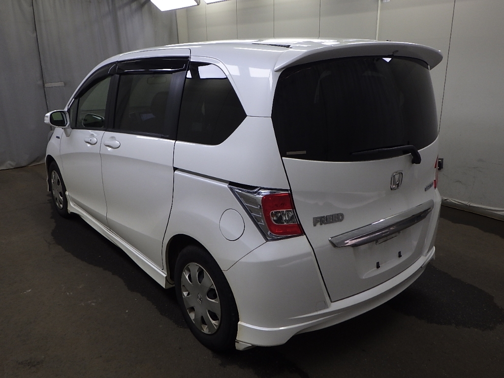 HONDA FREED