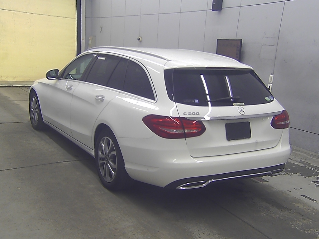 MERCEDES-BENZ C-CLASS