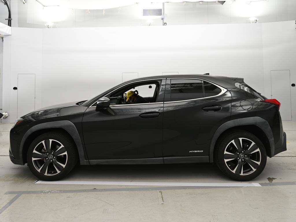 LEXUS UX250H