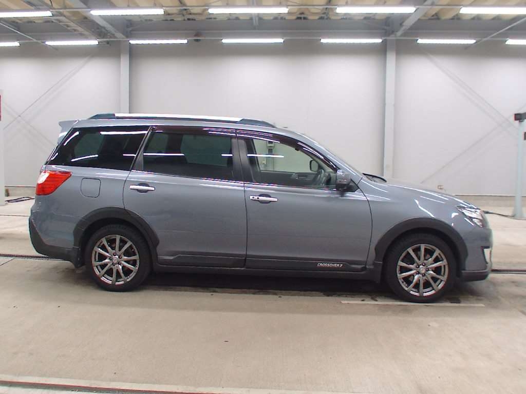 SUBARU EXIGA CROSSOVER 7