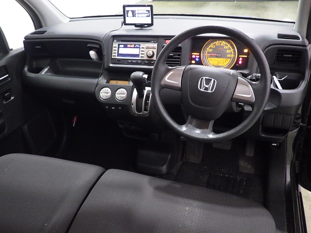 HONDA LIFE