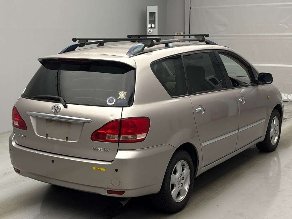TOYOTA IPSUM