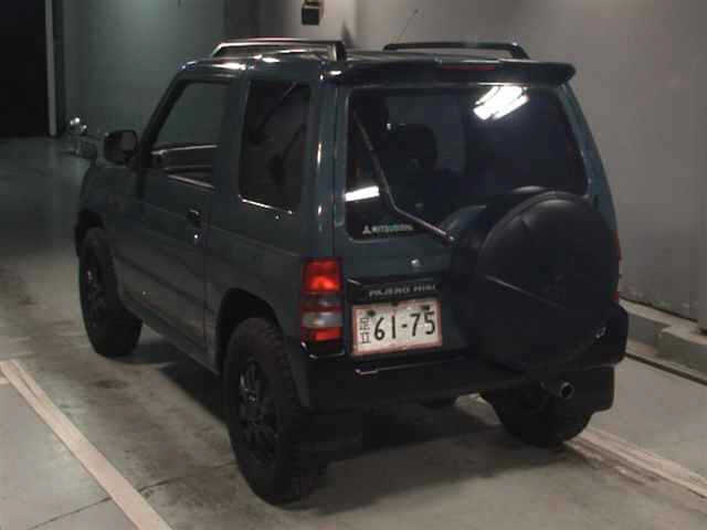 MITSUBISHI PAJERO MINI