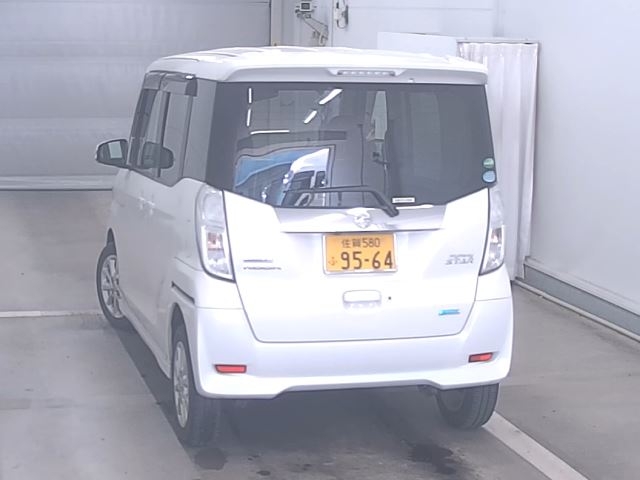 NISSAN DAYZ ROOX
