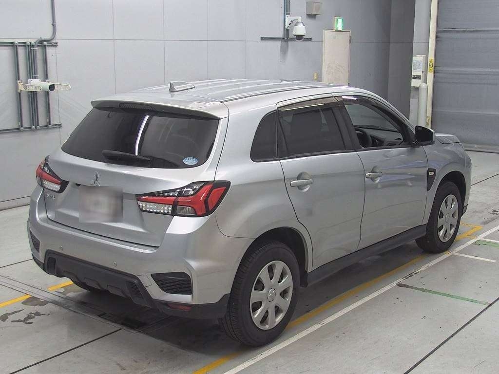MITSUBISHI RVR