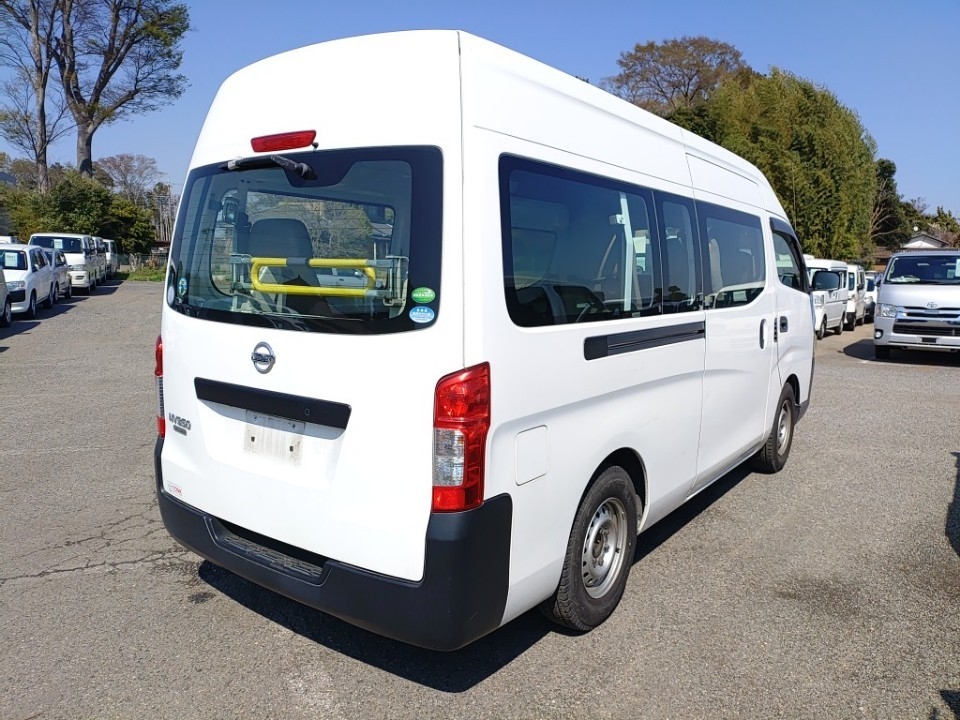 NISSAN NV350 CARAVAN