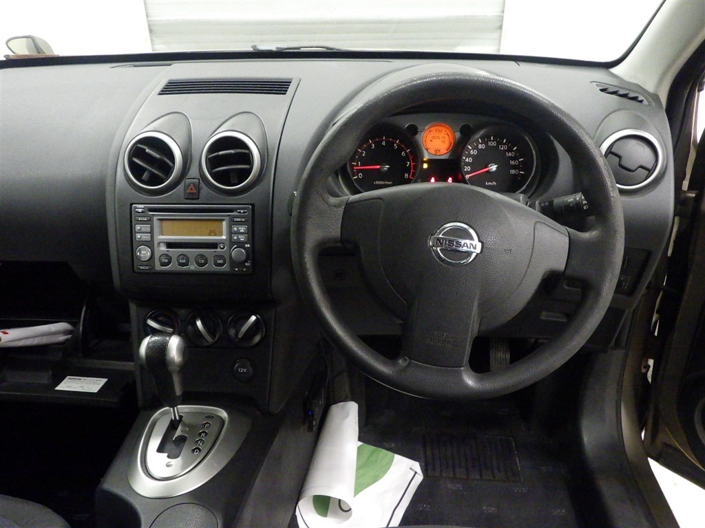 NISSAN DUALIS