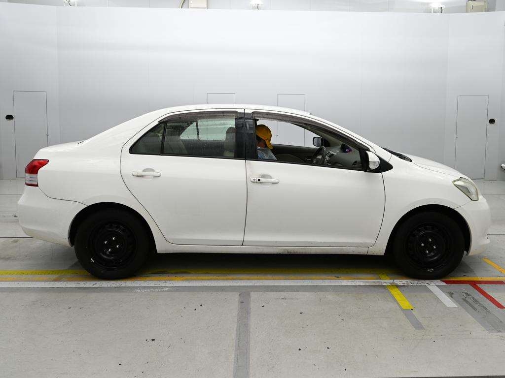 TOYOTA BELTA