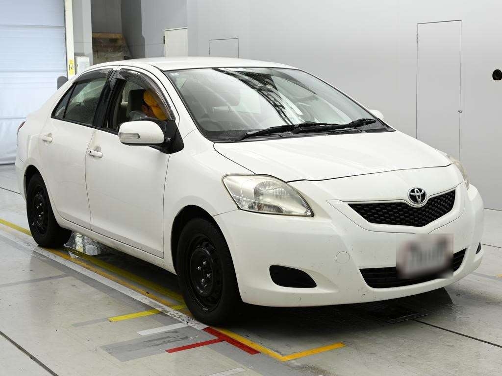 TOYOTA BELTA