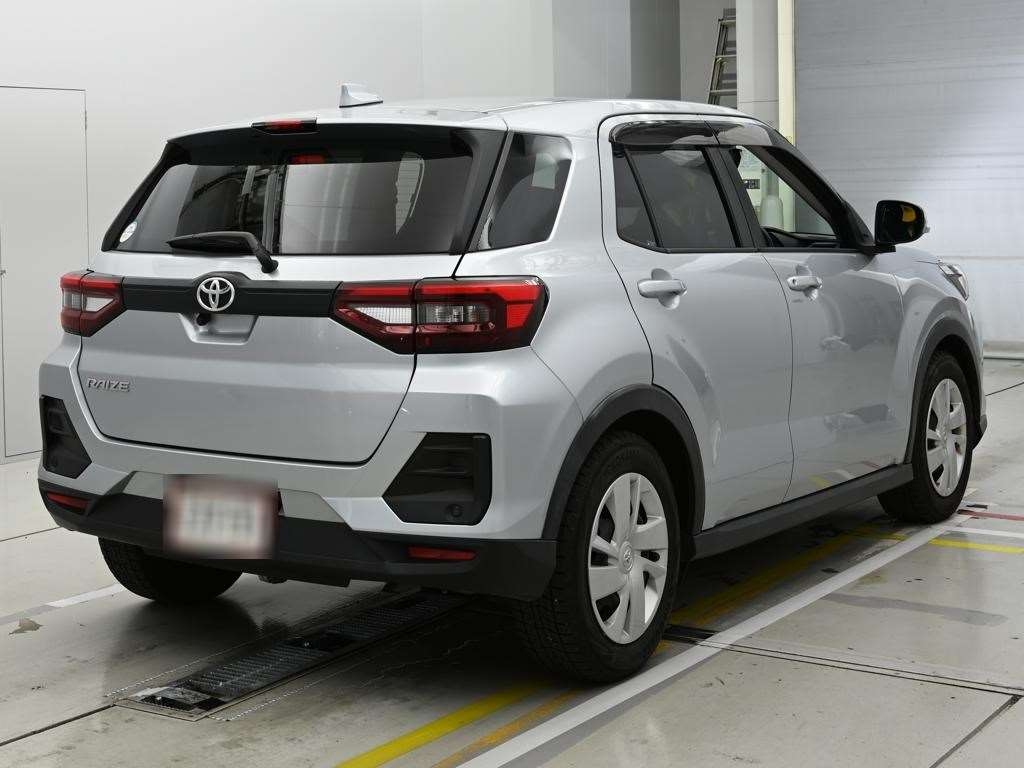 TOYOTA RAIZE