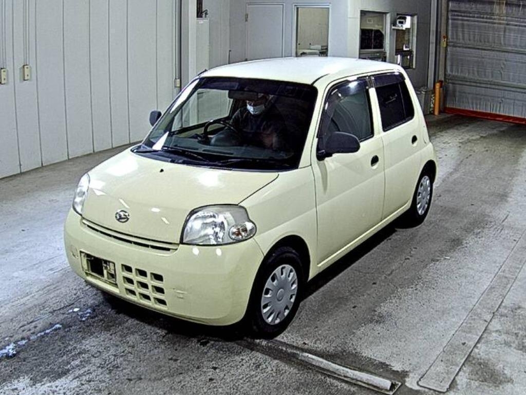 DAIHATSU ESSE