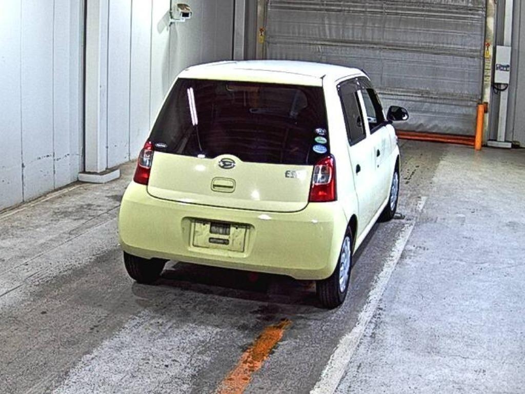 DAIHATSU ESSE