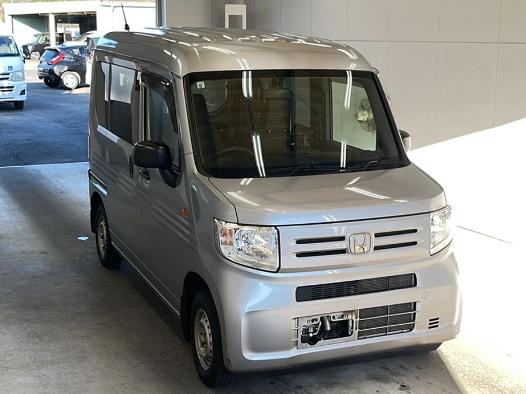 HONDA N-VAN