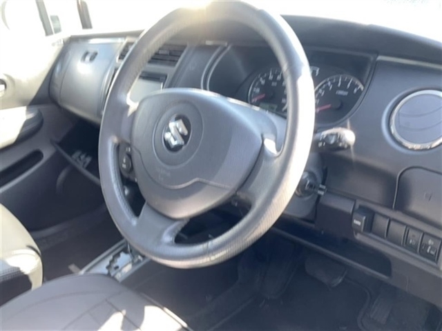 SUZUKI CERVO