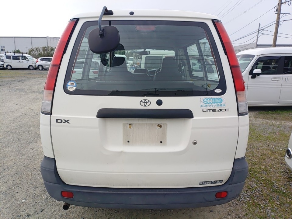 TOYOTA LITE ACE