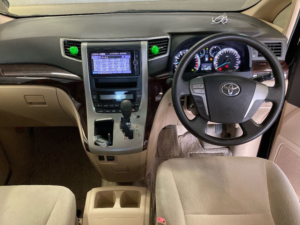 TOYOTA ALPHARD