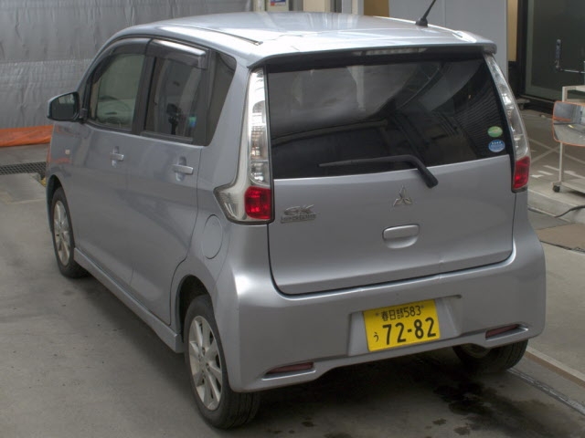 MITSUBISHI EK CUSTOM