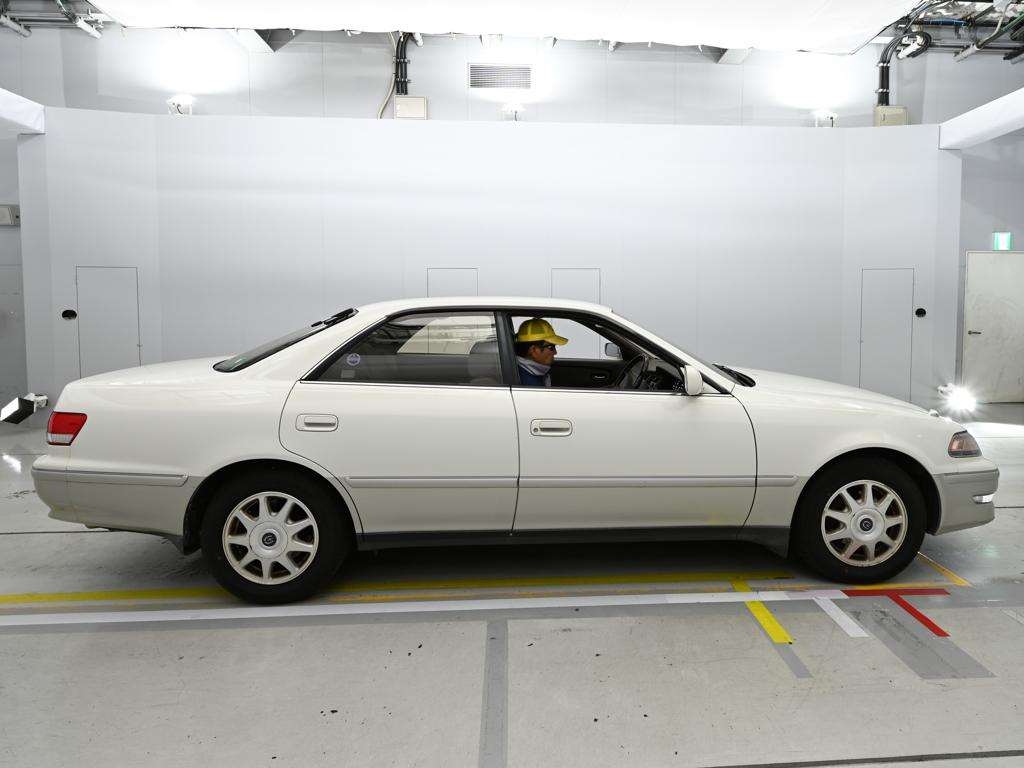TOYOTA MARK II
