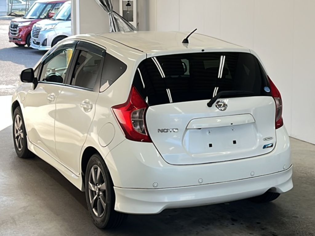NISSAN NOTE