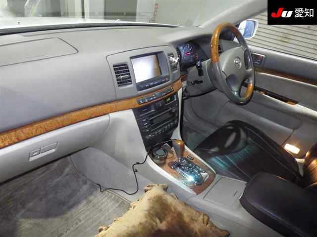 TOYOTA MARK II