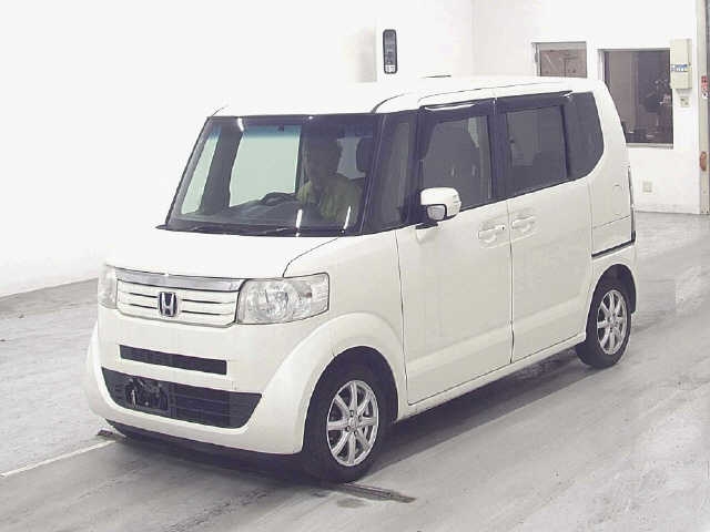 HONDA N-BOX