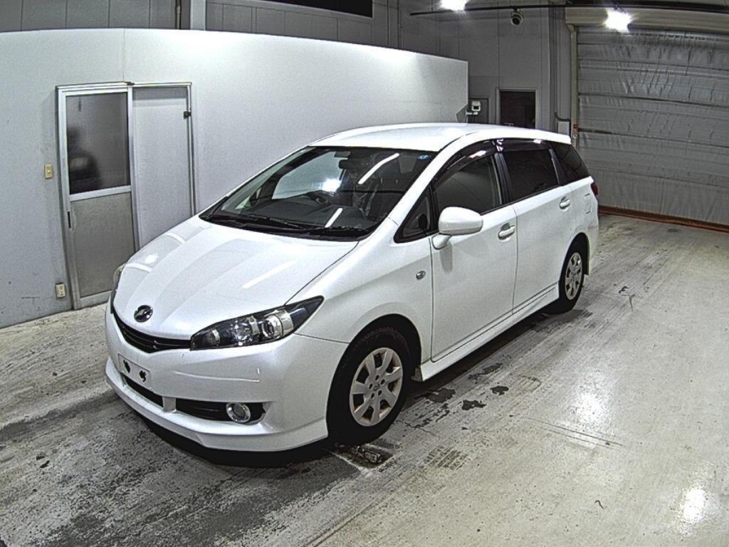 TOYOTA WISH