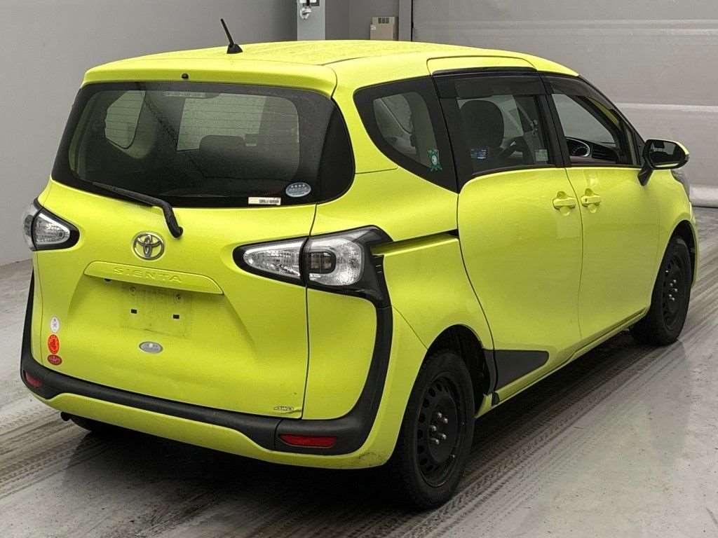 TOYOTA SIENTA