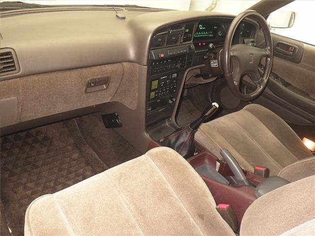 TOYOTA MARK II