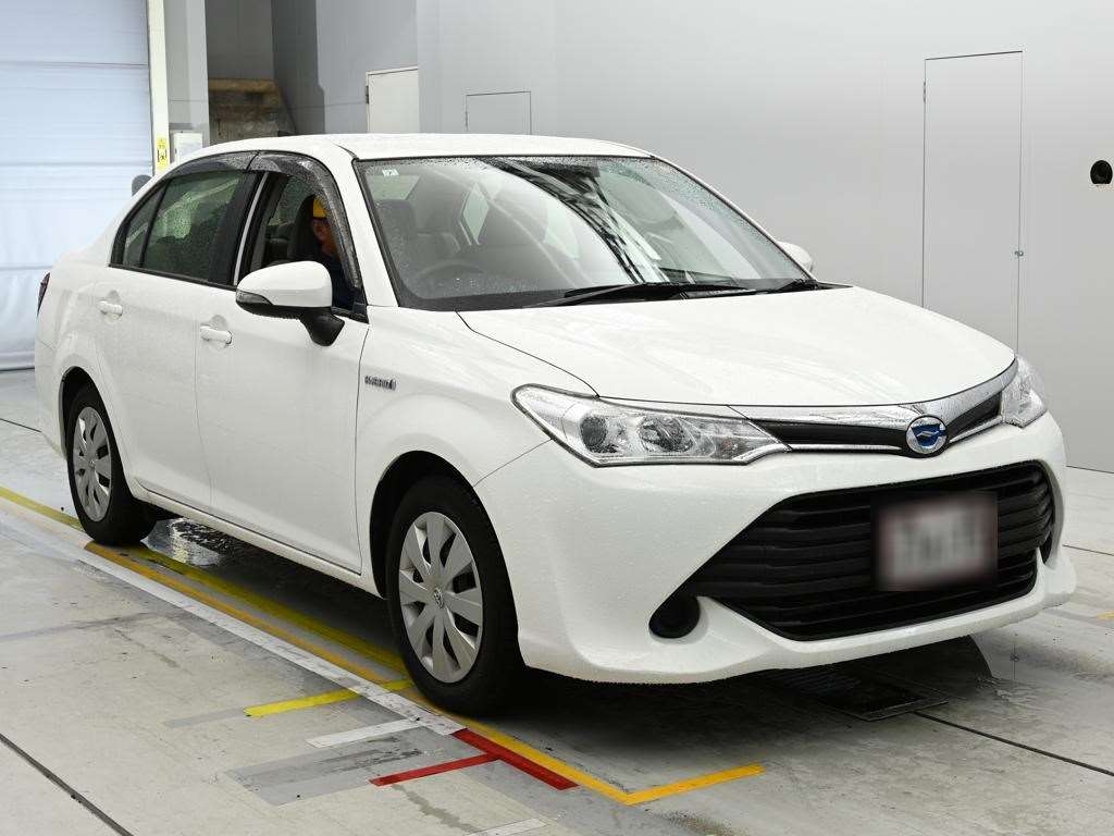 TOYOTA COROLLA AXIO