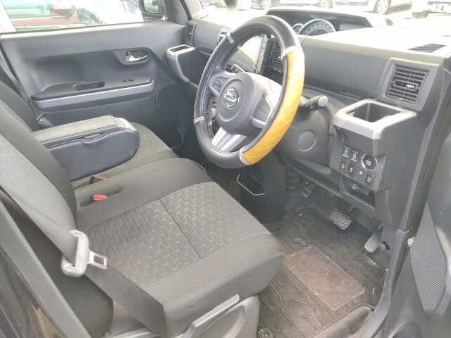 DAIHATSU WAKE