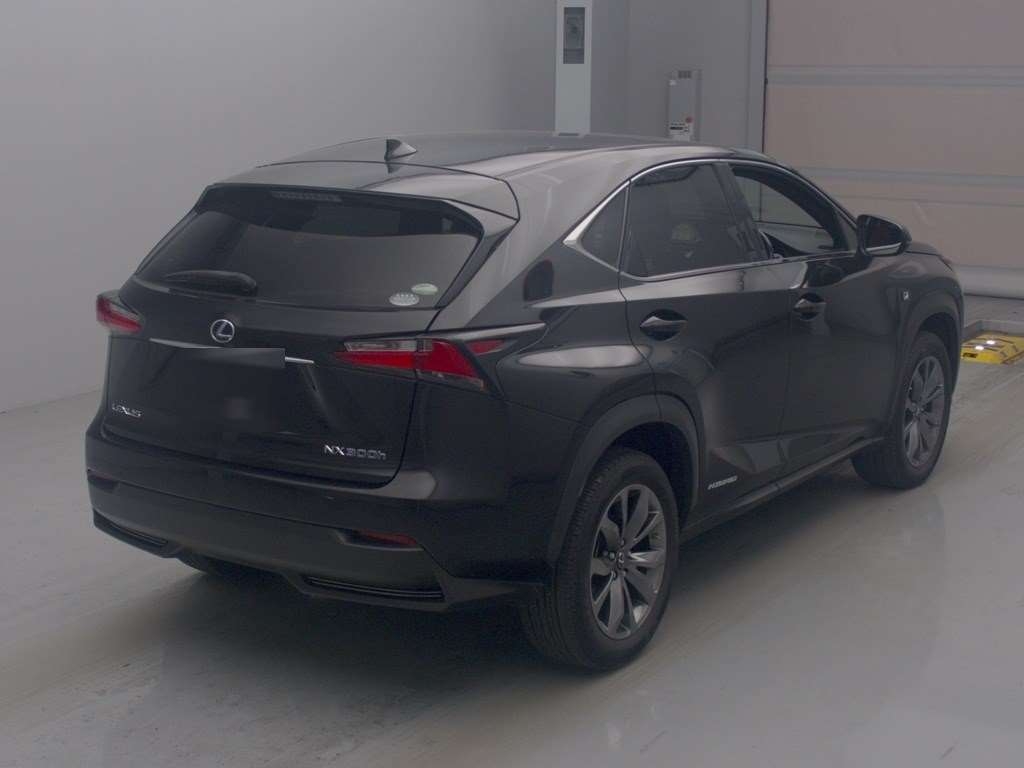 LEXUS NX300H
