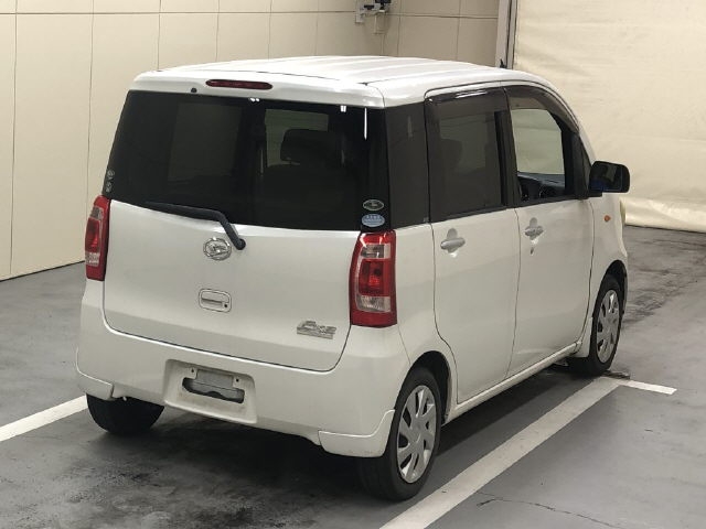 DAIHATSU TANTO EXE