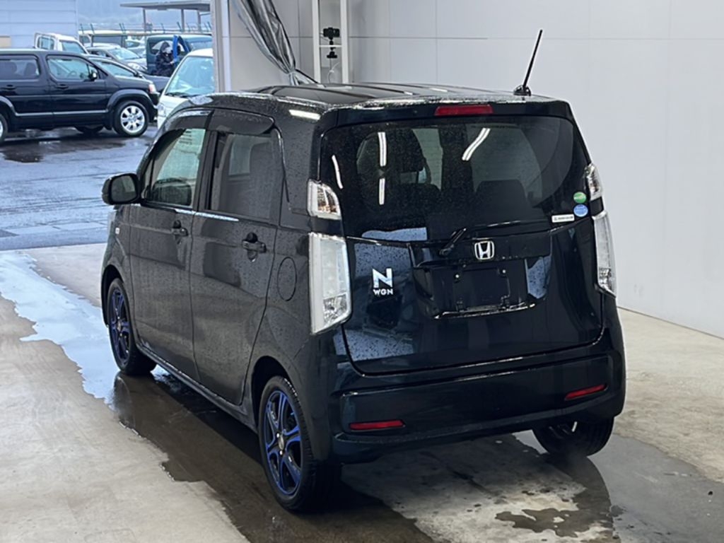 HONDA N-WGN
