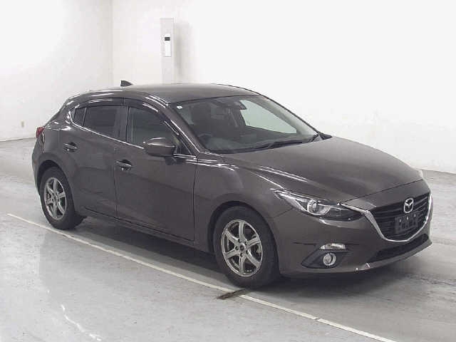 MAZDA AXELA