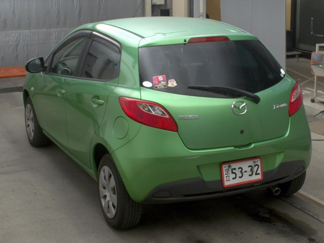 MAZDA DEMIO