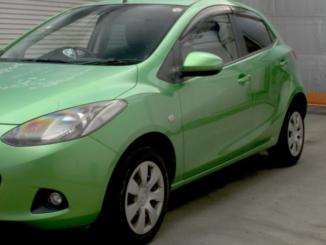 MAZDA DEMIO