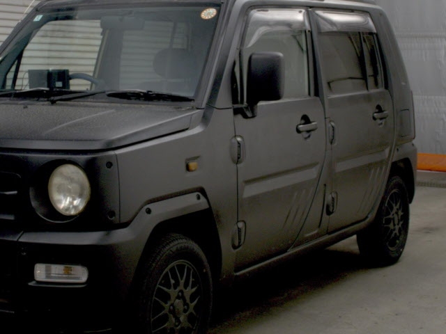 DAIHATSU NAKED