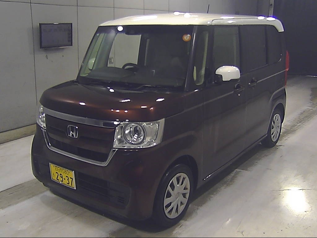 HONDA N-BOX