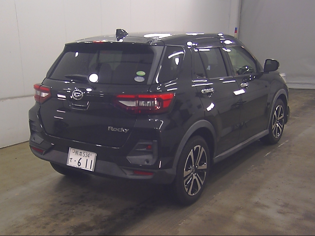 DAIHATSU ROCKY