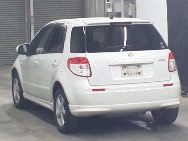 SUZUKI SX4