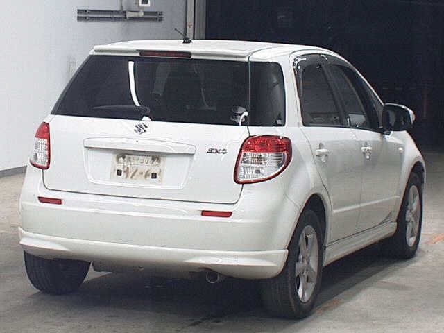 SUZUKI SX4