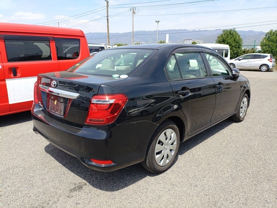 TOYOTA COROLLA AXIO