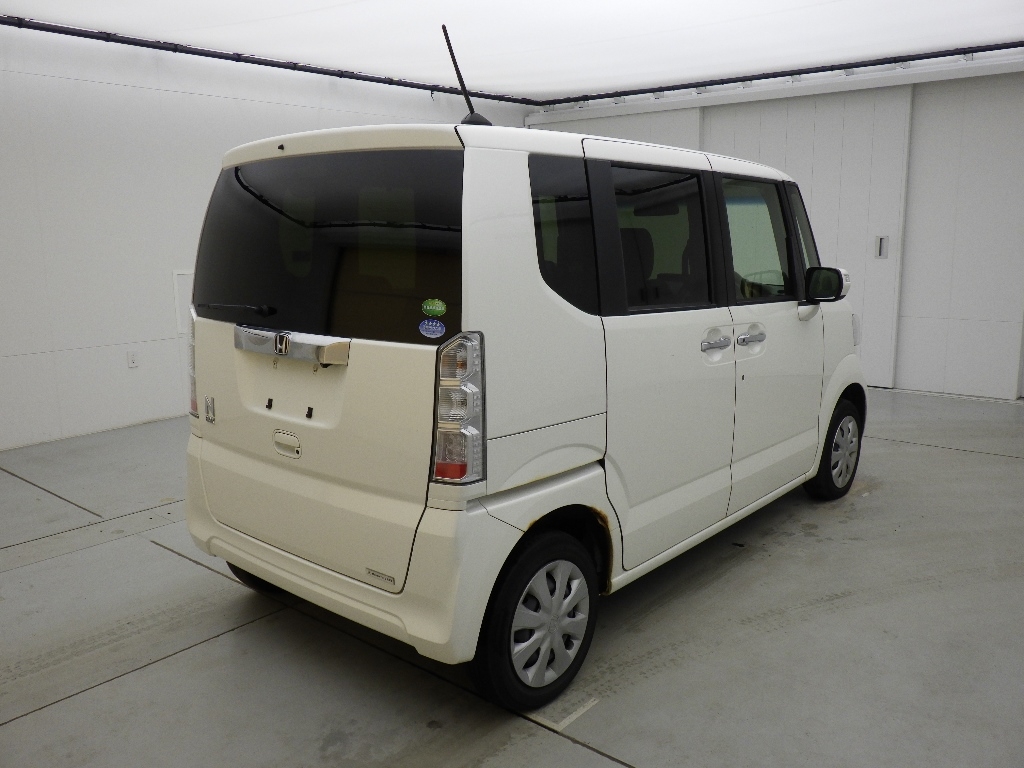 HONDA N-BOX