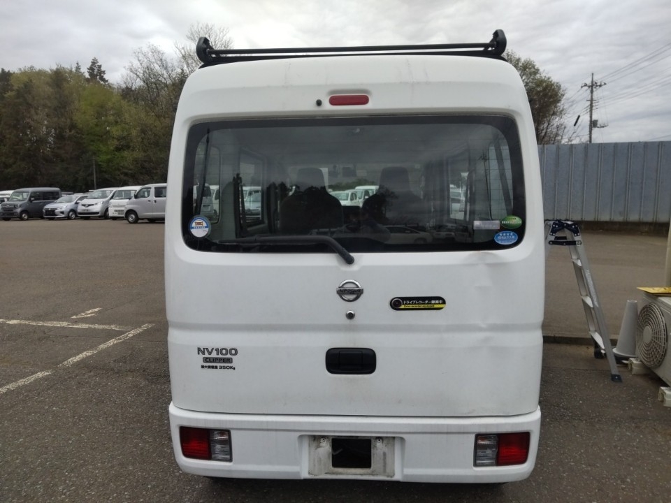 NISSAN NV100 CLIPPER