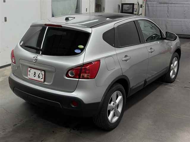 NISSAN DUALIS