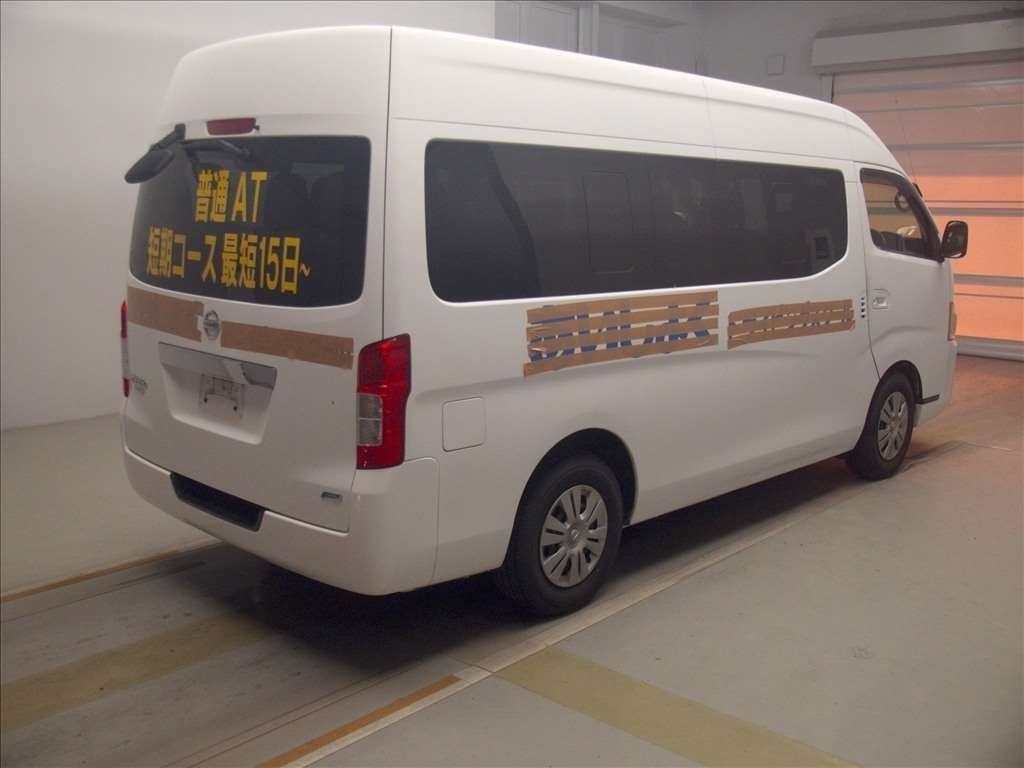 NISSAN NV350 CARAVAN