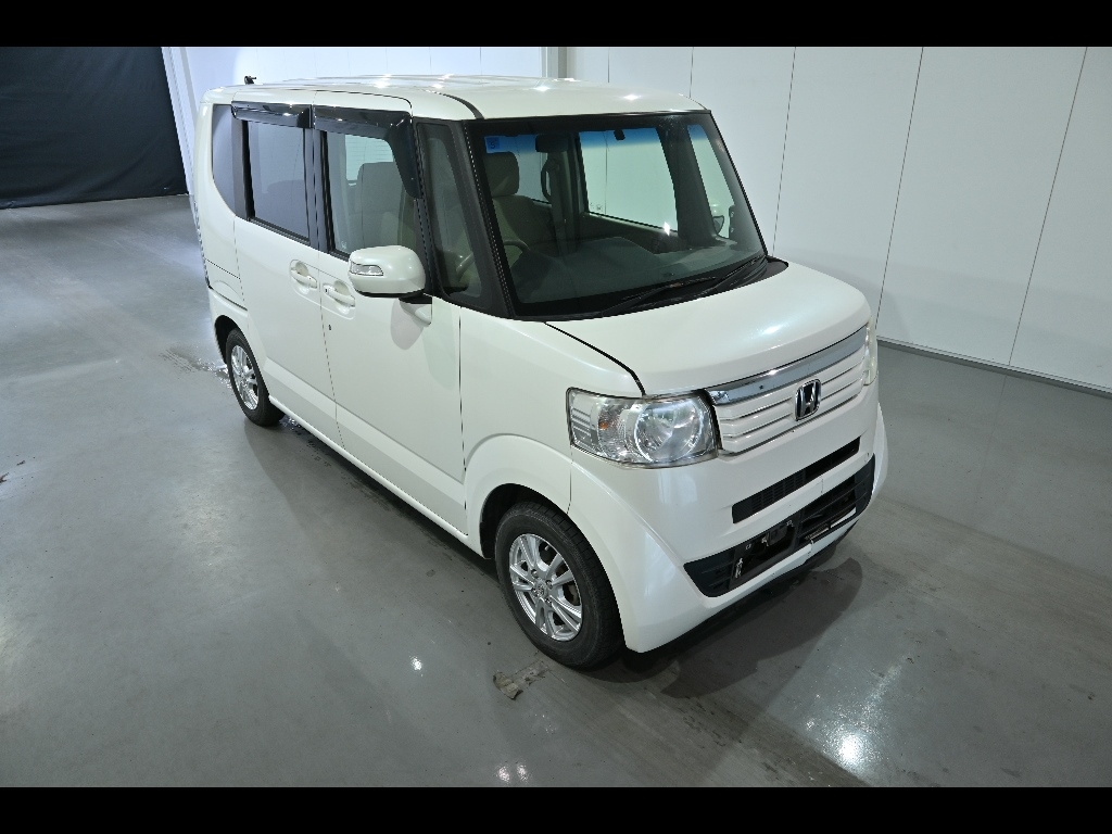 HONDA N-BOX