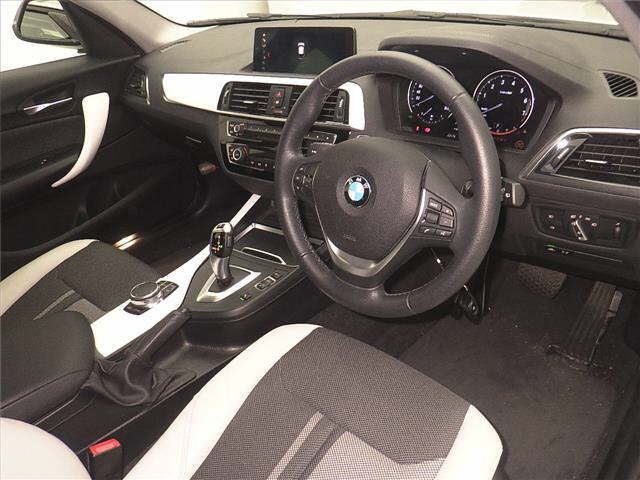 BMW 1-SERIES